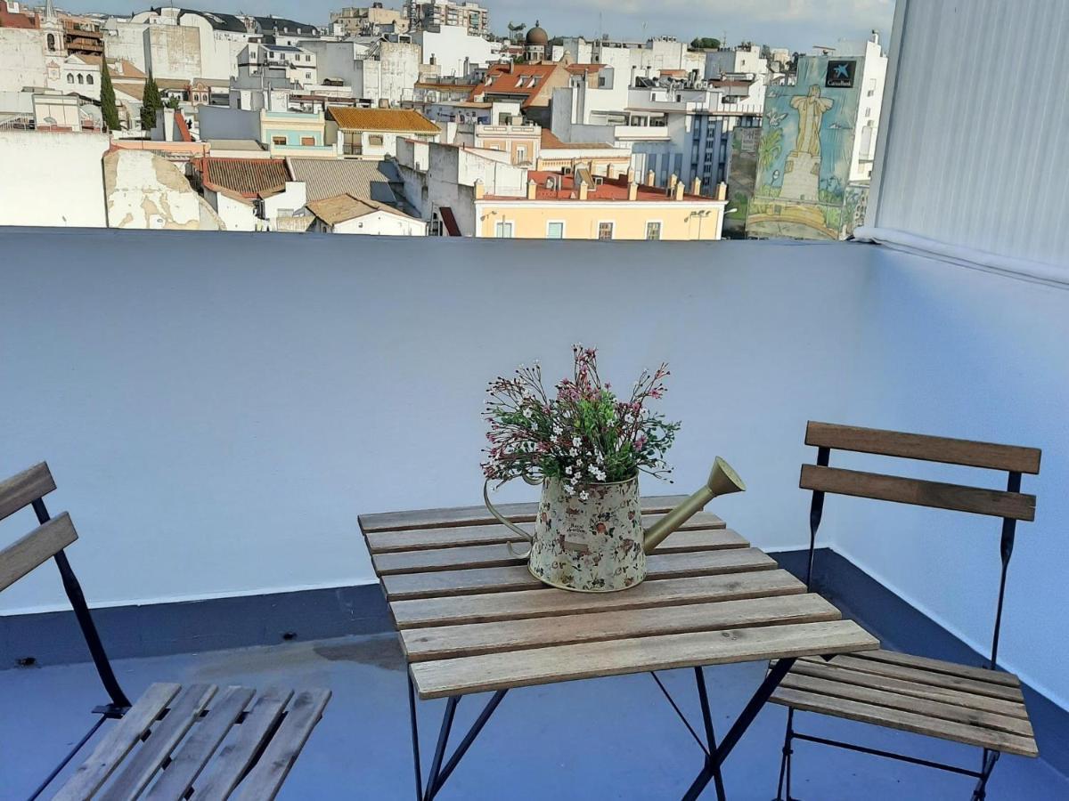Апартаменти Atico Centro Huelva Con Parking Екстер'єр фото